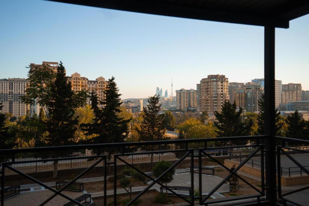 The Clocktower Hotel Баку Экстерьер фото